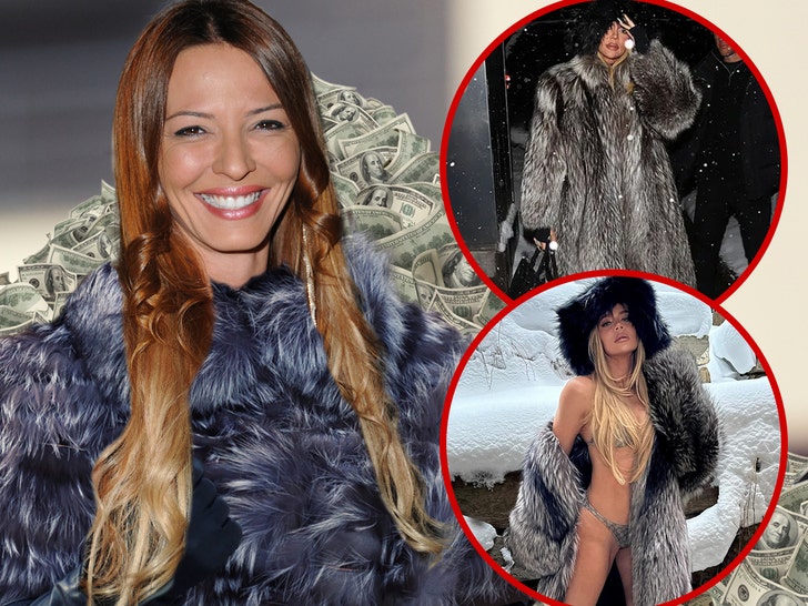 Drita D’Avanzo Defends Khloe Kardashian’s ‘Mob Spouse’-Model Picture Shoot