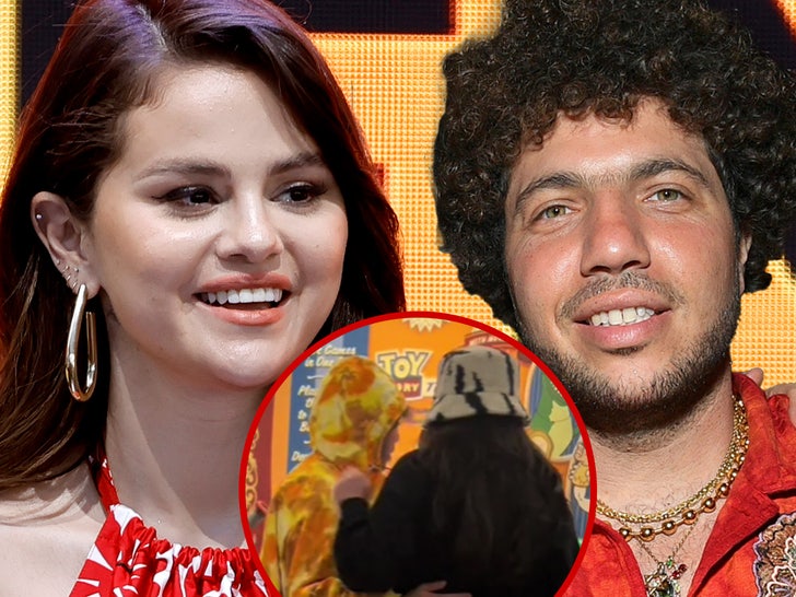 Selena Gomez & Benny Blanco’s PDA at Disneyland, Massive Top Distinction