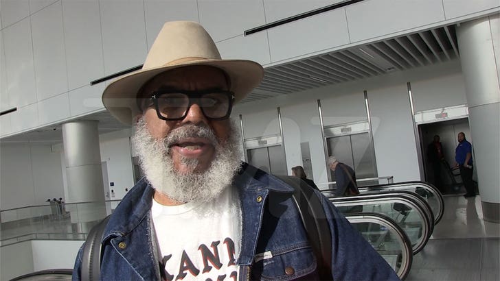 David Alan Grier Dares TMZ Photog to Say Title Of His New Film