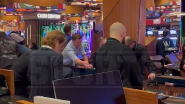 Eli Manning Hits Craps Desk For Hours In Florida, Seems To Win Massive!