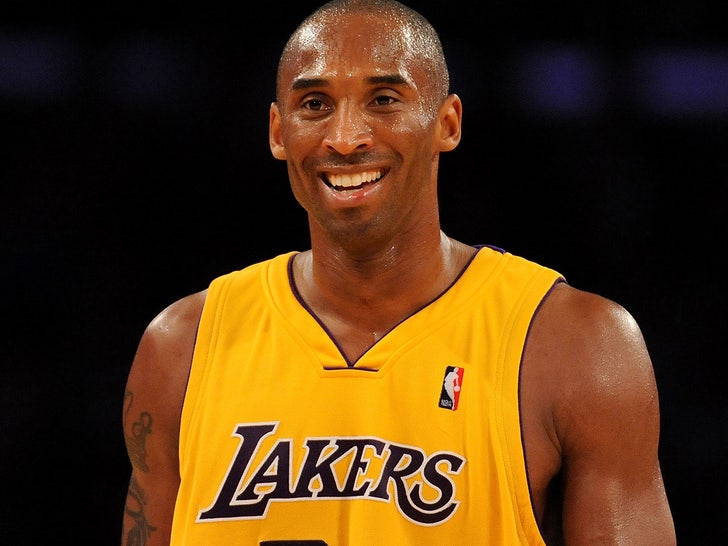 Lakers To Put on ‘Black Mamba’ Uniforms To Honor Kobe Bryant After Statue Unveiling