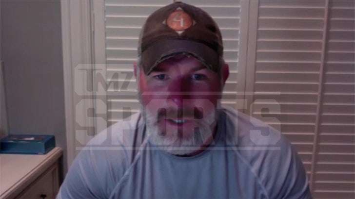 Brett Favre Says He Spoke With Toby Keith Days Earlier than Loss of life, ‘He Was Simply Drained’