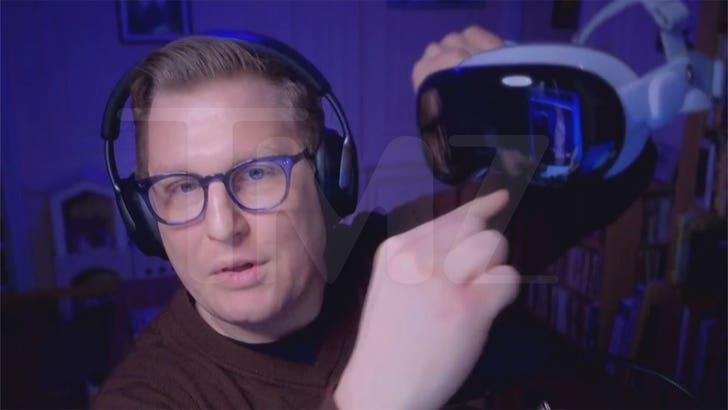 Tech Knowledgeable Brian Heater Says Apple Imaginative and prescient Professional Extra Transformative Than Harmful