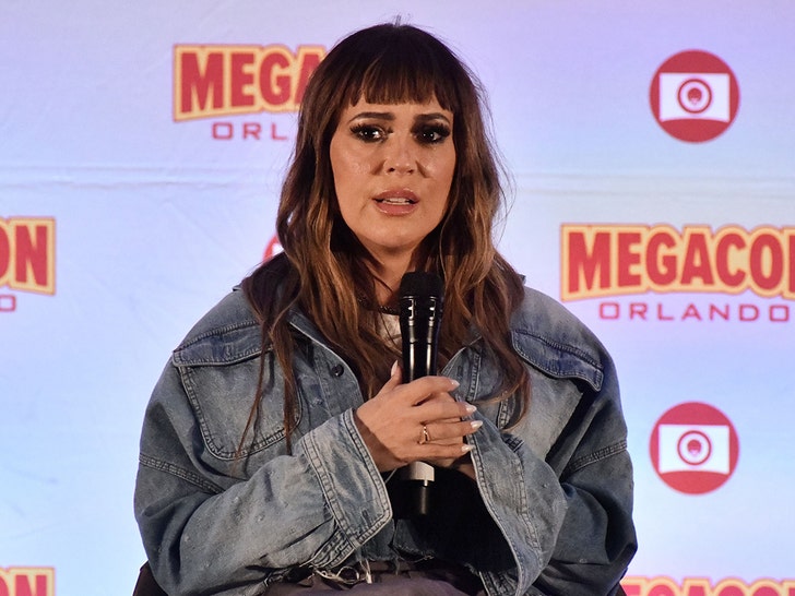 Alyssa Milano Dodges Shannen Doherty Firing Claims