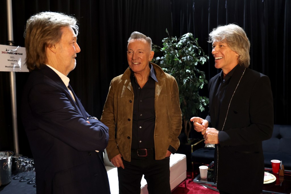 Jon Bon Jovi Duets With Bruce Springsteen at All-Star MusiCares Salute