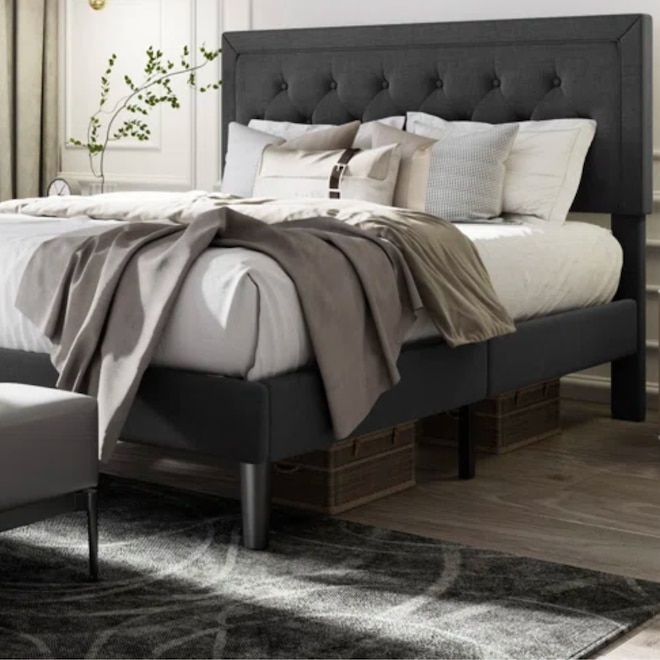 Wayfair’s Presidents’ Day Sale Has $1.50 Flatware & More Massive Deals