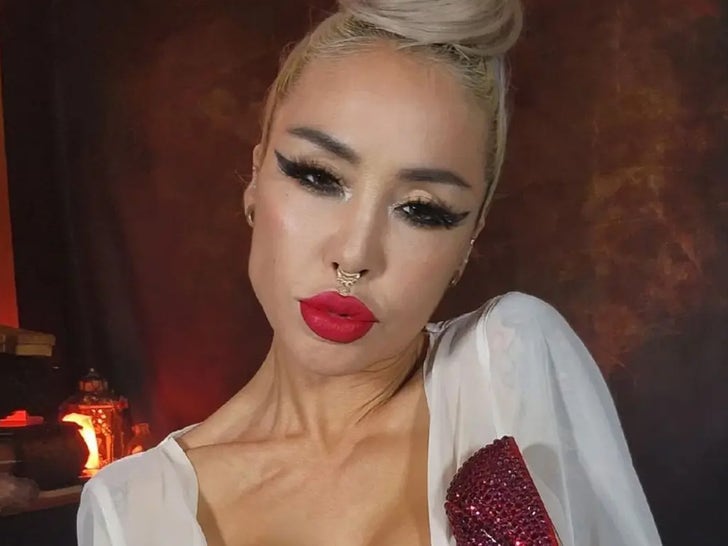 Playboy, Maxim Mannequin Masuimi Max Died of OD, Fentanyl