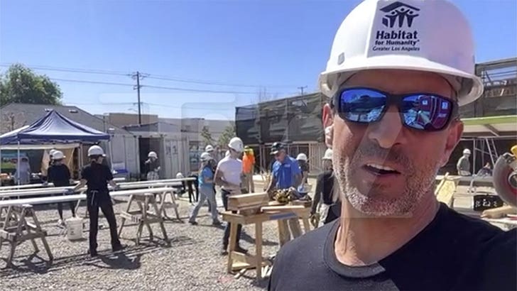 Mauricio Umansky Says Separation Will Play Out on ‘Shopping for Beverly Hills’