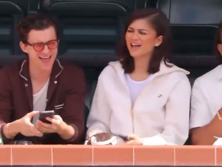 Zendaya and Tom Holland Sing Whitney Houston Tune at Tennis Match