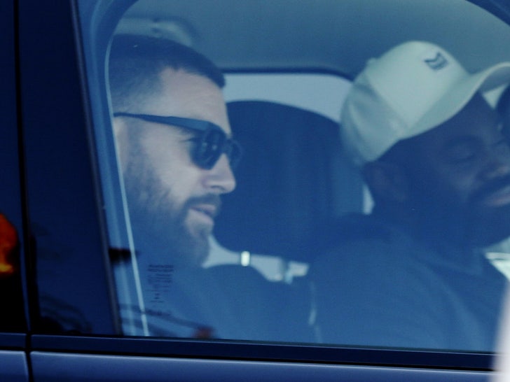Travis Kelce Drives Round L.A. With out Taylor Swift After Oscars Occasion