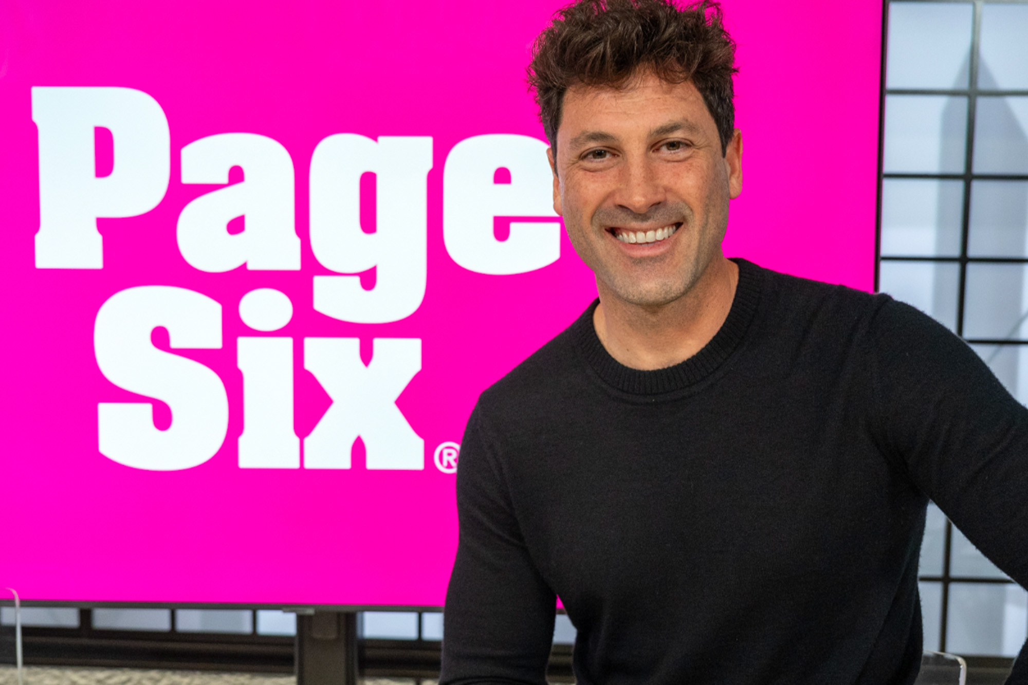 ‘So You Suppose You Can Dance’ choose Maksim Chmerkovskiy teaches us dance strikes (Video)