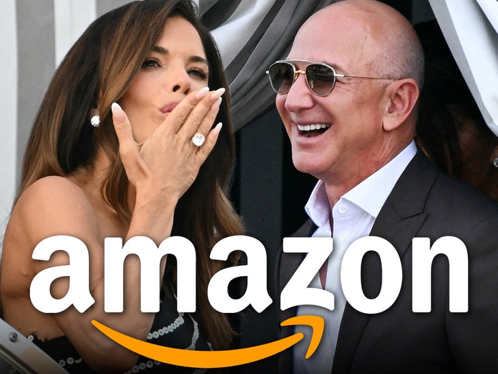 Jeff Bezos & Lauren Sanchez Give Marriage ceremony Company Slippers From Amazon