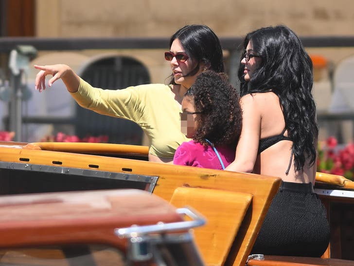 Kardashians Tackle Venice After Jeff Bezos and Lauren Sanchez Wed