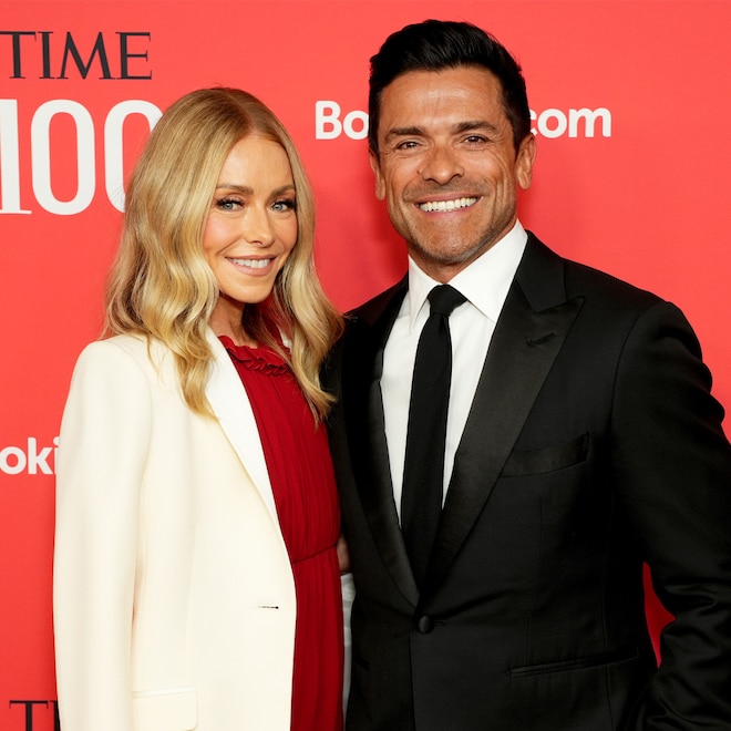 Kelly Ripa Calls Out Mark Consuelos With Message on Aging