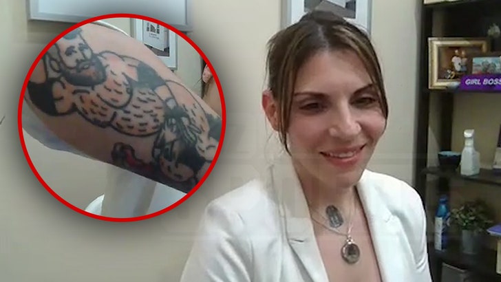 Jason Kelce Tattoo Proprietor Has No Regrets, Massive Fan Of Eagles Legend!