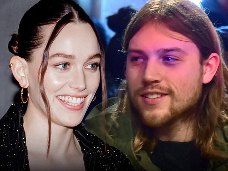 ‘You’ Star Victoria Pedretti Engaged To Photographer Ethan Delorenzo