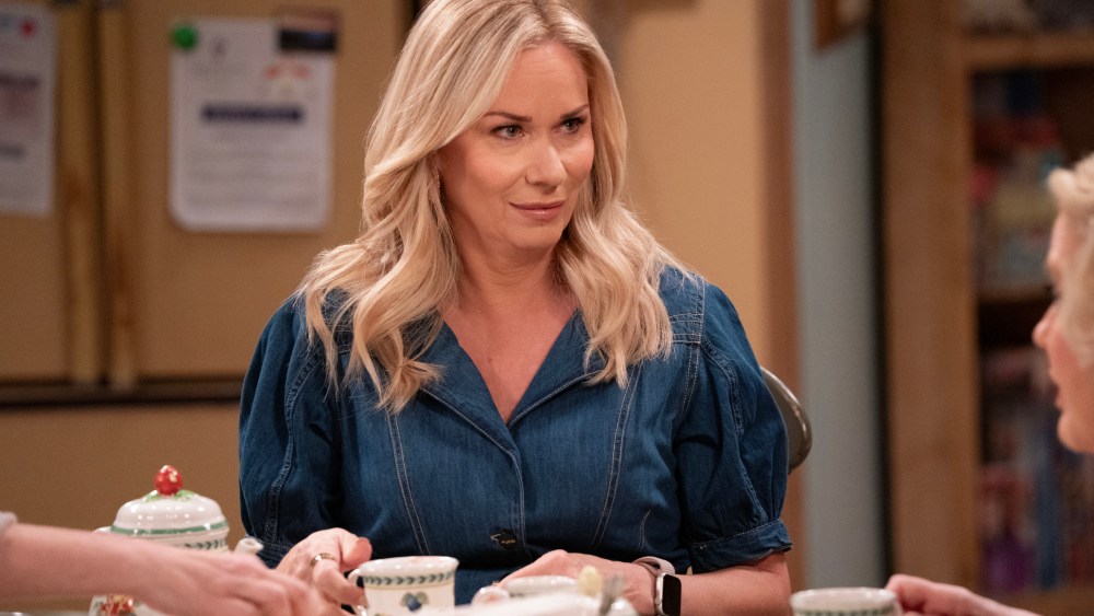 Leanne Morgan on Going From Stand-As much as Her New Netflix Sitcom