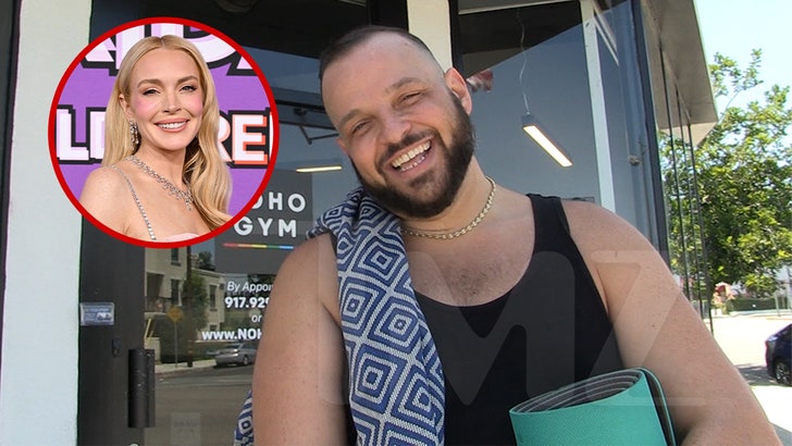 Daniel Franzese Talks Weight Loss, ‘Imply Ladies’ Castmates
