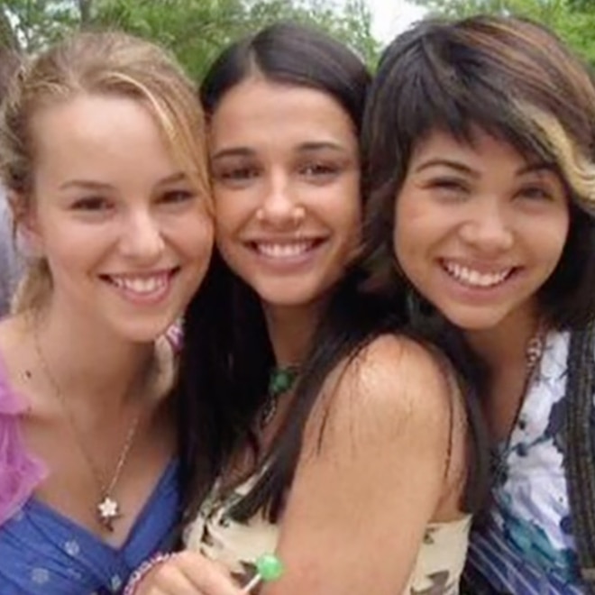 Lemonade Mouth’s Bridgit Mendler, Hayley Kiyoko & Naomi Scott Reunite