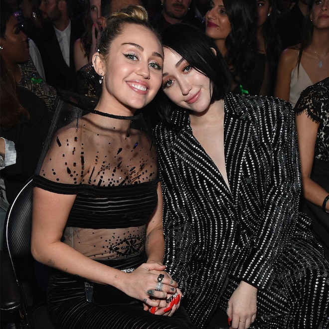 Noah Cyrus Details “Lessons” She’s Learned From Sister Miley Cyrus