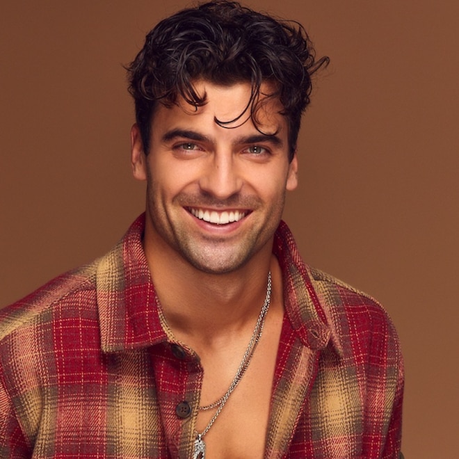 Dancing With the Stars Casts Taylor Swift’s Eras Tour Dancer as Pro