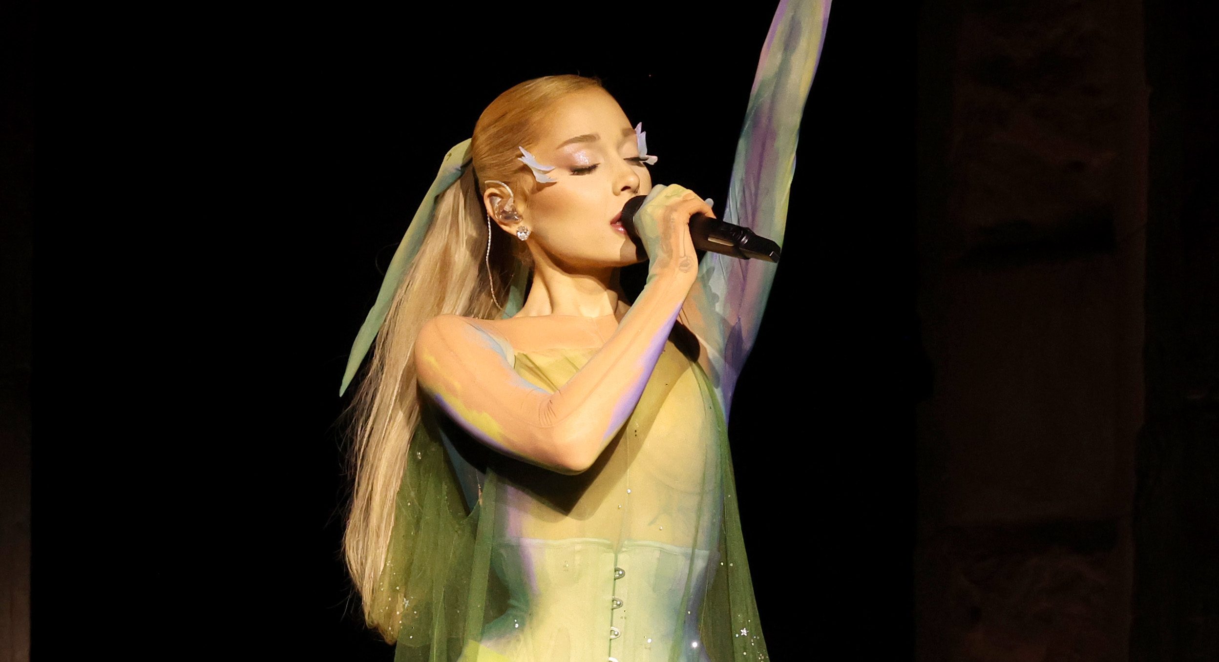 Is Ariana Grande Going on Tour? Updates on ‘Eternal Sunshine’