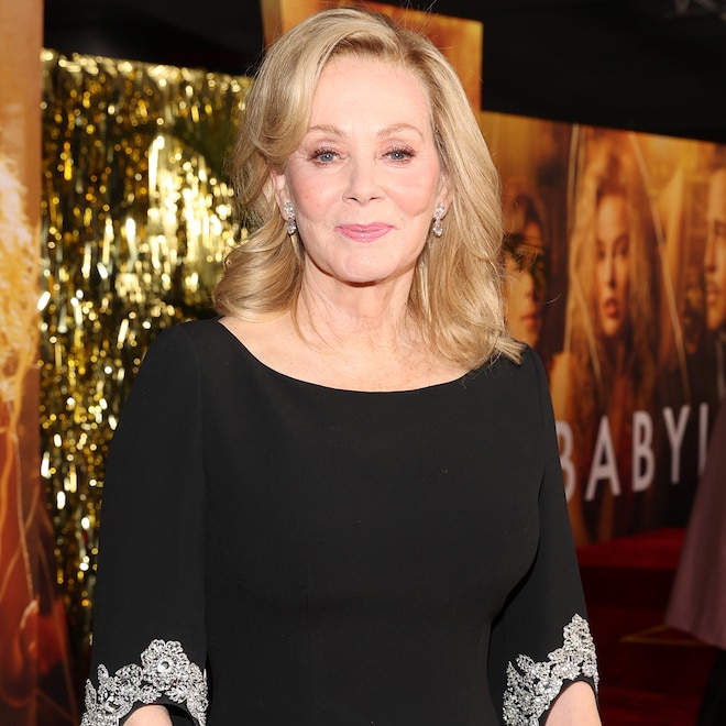 Jean Smart Reveals She Broke Her Kneecap “in Half” On 4th of July