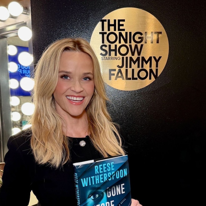 Psst! We Found Out the Secret to Reese Witherspoon’s Glowy Makeup Look