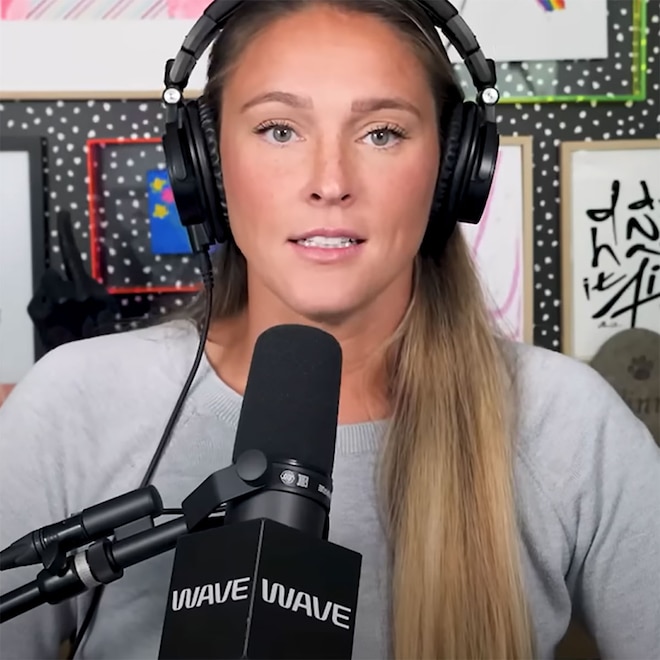 Tearful Kylie Kelce Shares Past Miscarriage “Still Hurts”