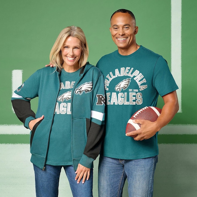 Score Big: Grab This $125 NFL Tee & Hoodie Set for Just $74!