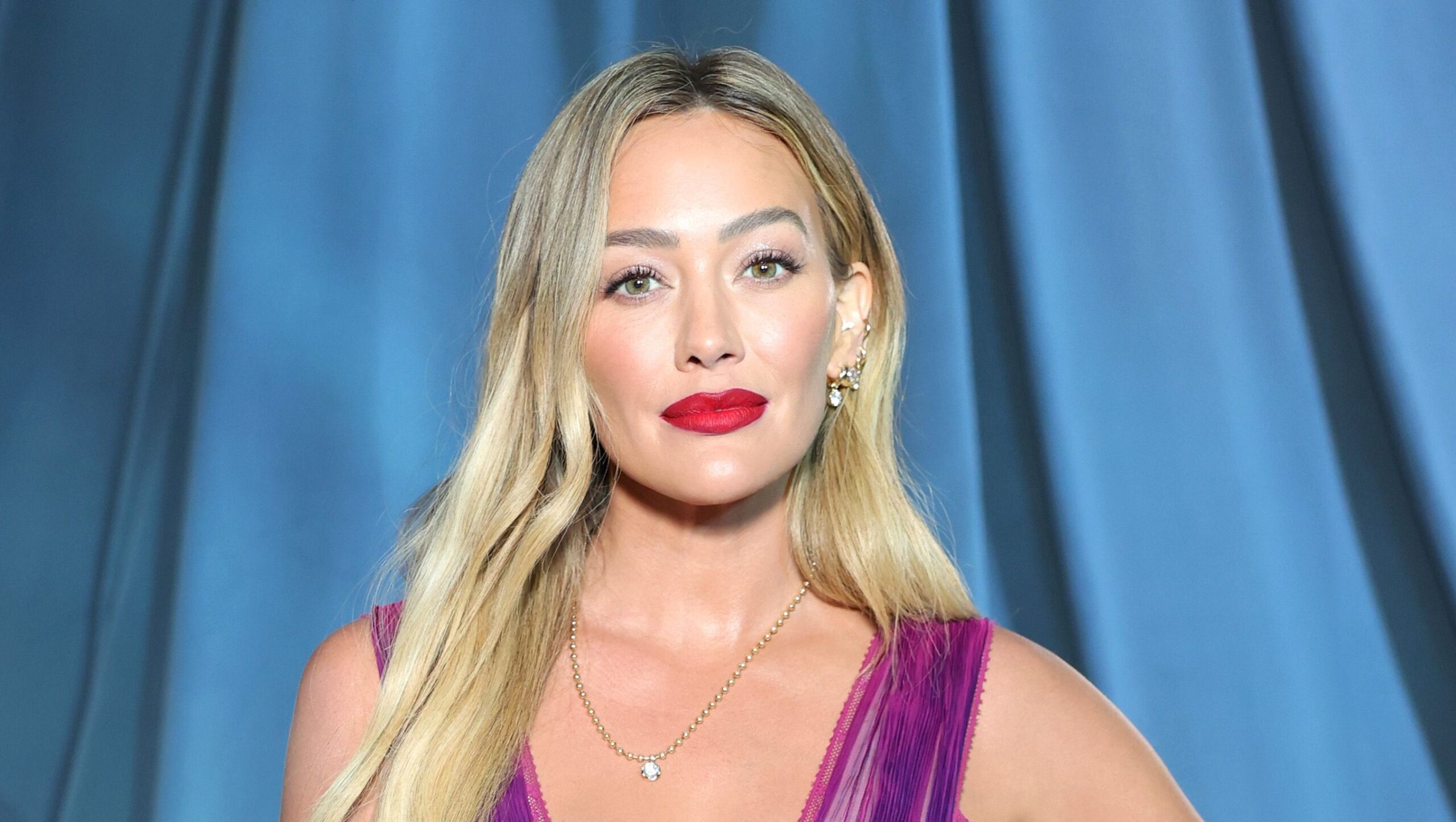 ‘Mature’ by Hilary Duff Meaning: A Breakdown of the Song’s Lyrics & Inspiration