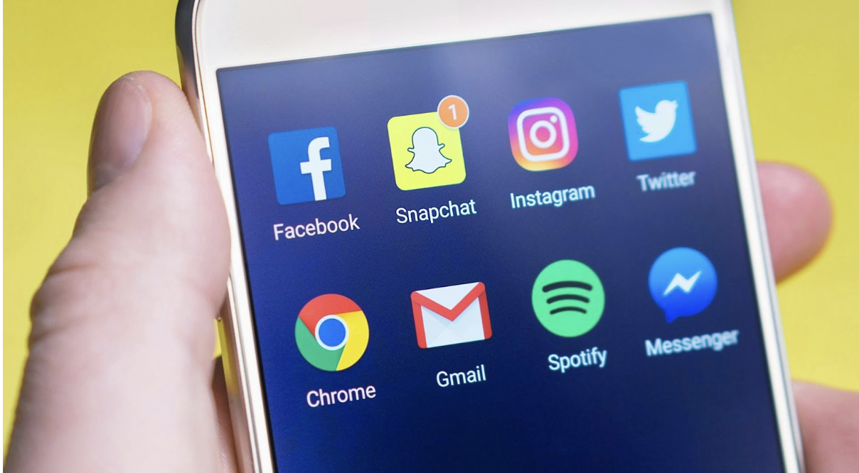 Inside the New Trend: How AI Is Being Used to Check People’s Social Media Before You Even Meet Them