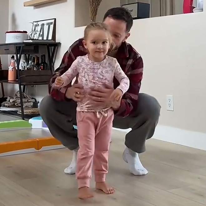 Pasha Pashov & Daughter Reenact Daniella Karagach, Dylan Efron’s Dance