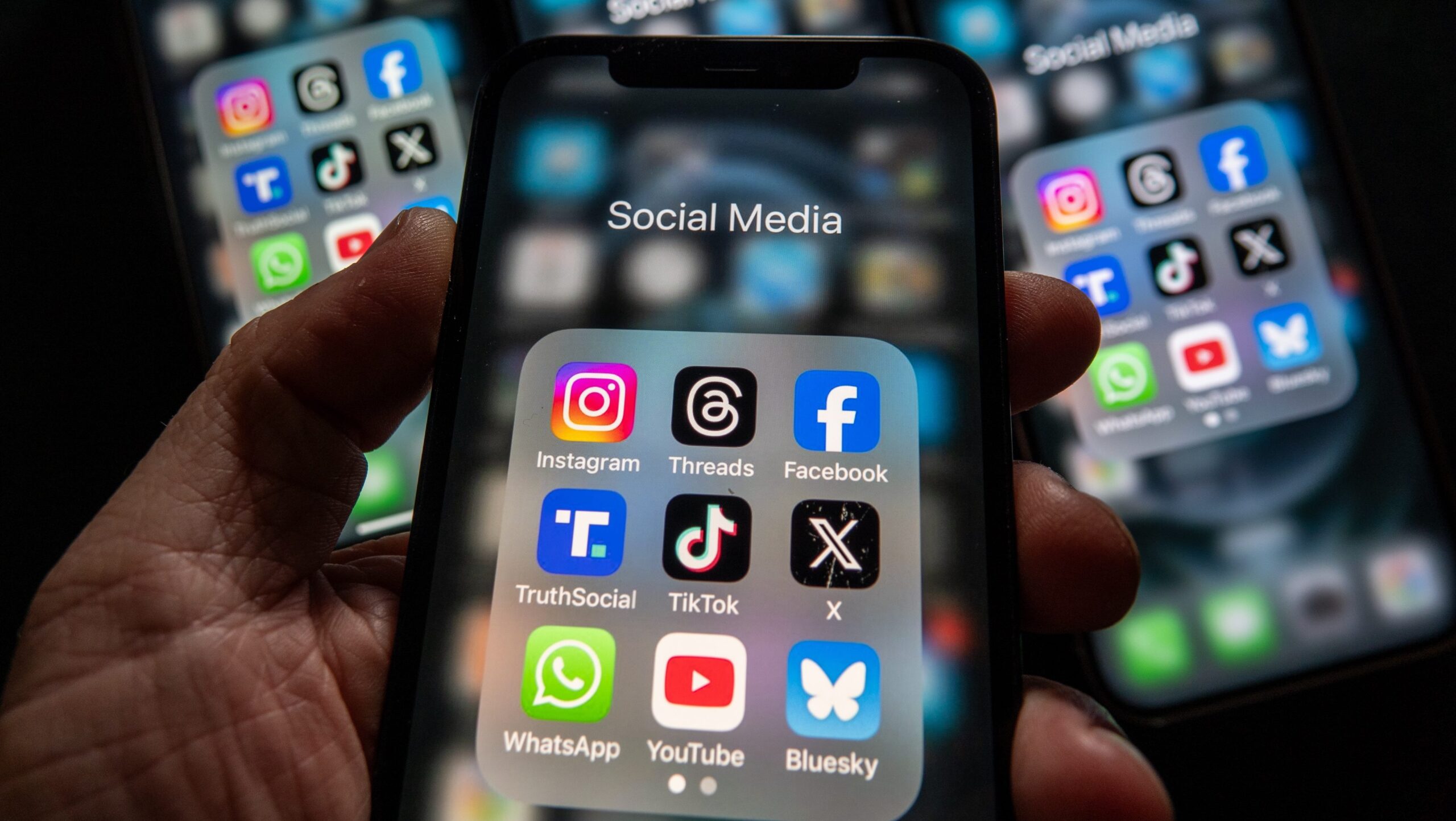 Australia Social Media Ban: Who Does the New Law Affect?