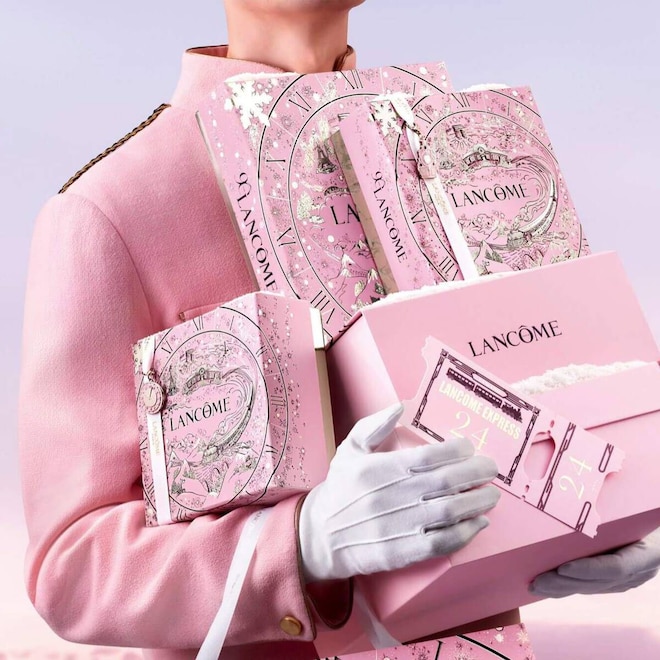 Lancóme’s 12-Piece Holiday Beauty Vault Is 75% off RN (You Save $322)