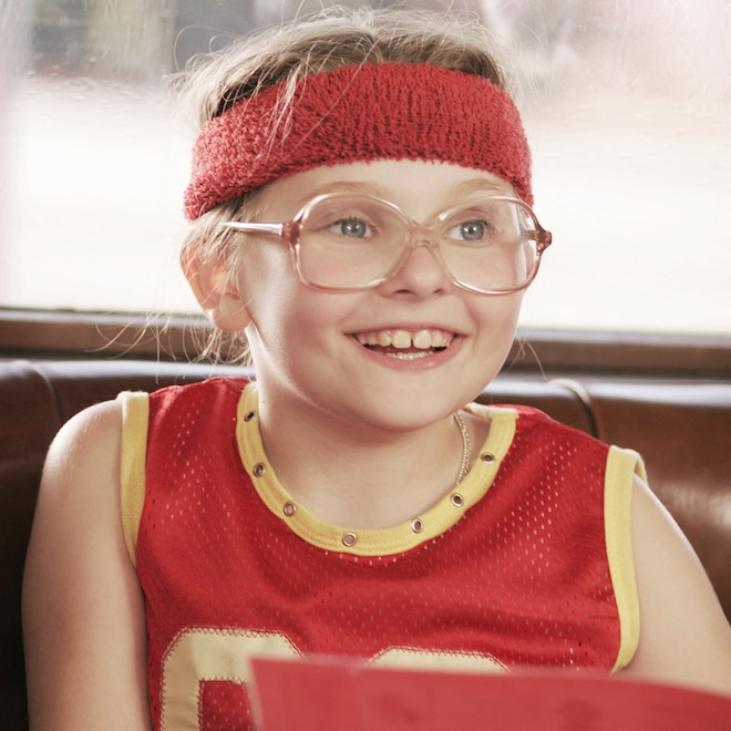 See Abigail Breslin’s Rare Public Appearance on Red Carpet