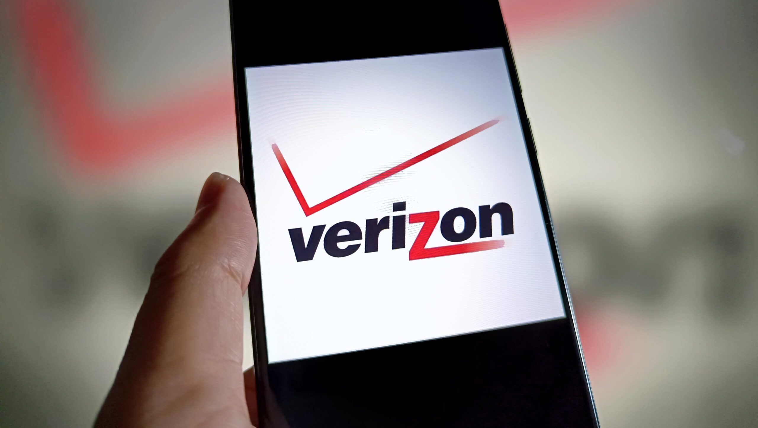 Is Verizon Wireless Still Down? Why the Network Is Having an Outage