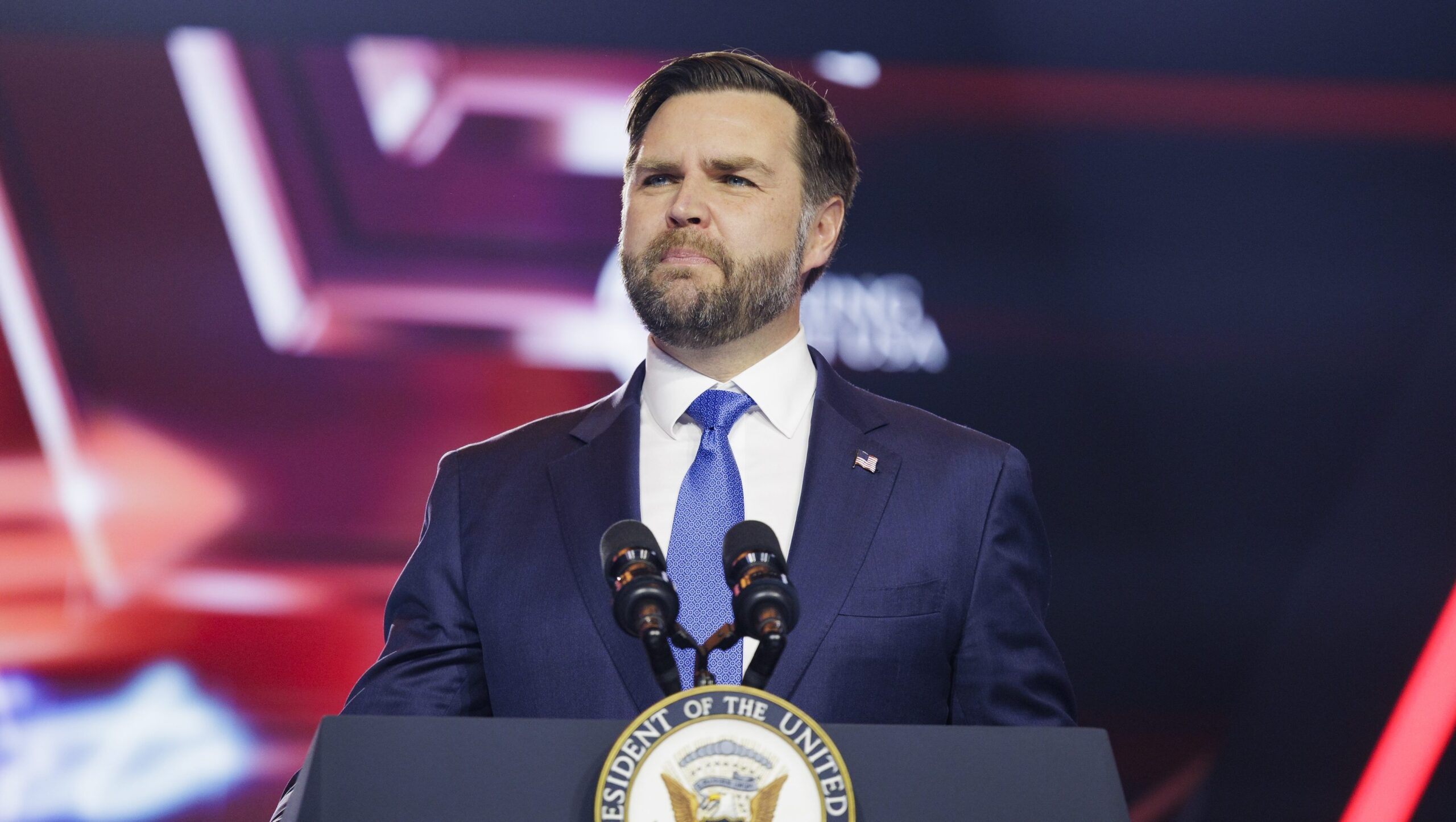 Who Attacked JD Vance’s Home in Cincinnati? Updates on His Ohio House Invasion