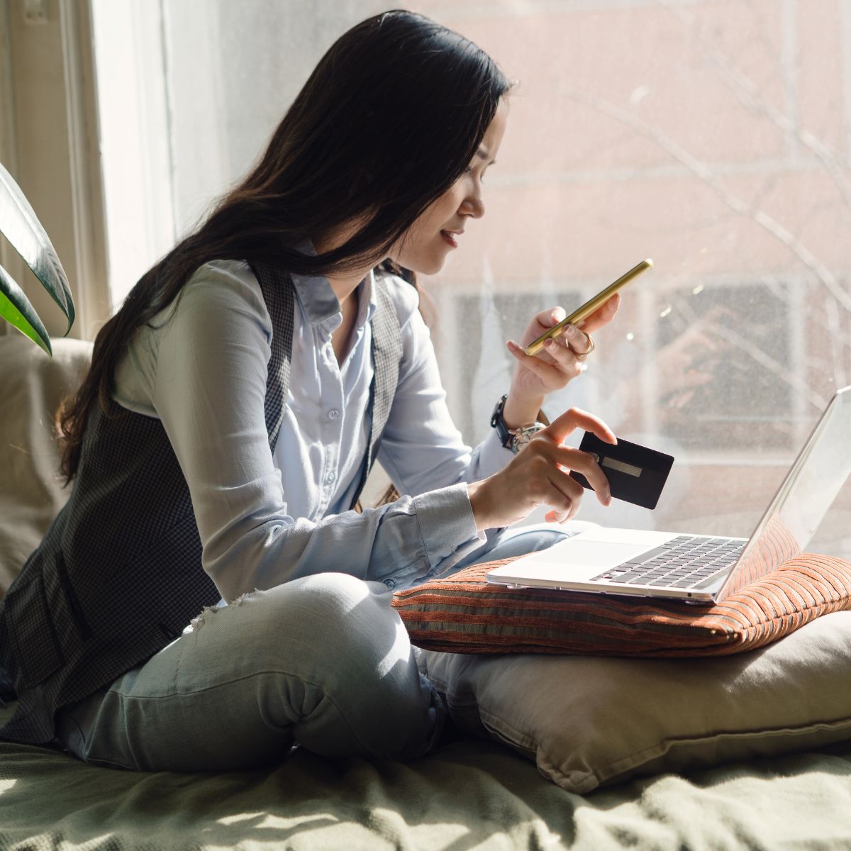 Don’t Miss These tarte & Dyson Sales—It All Ships Free Today Only!