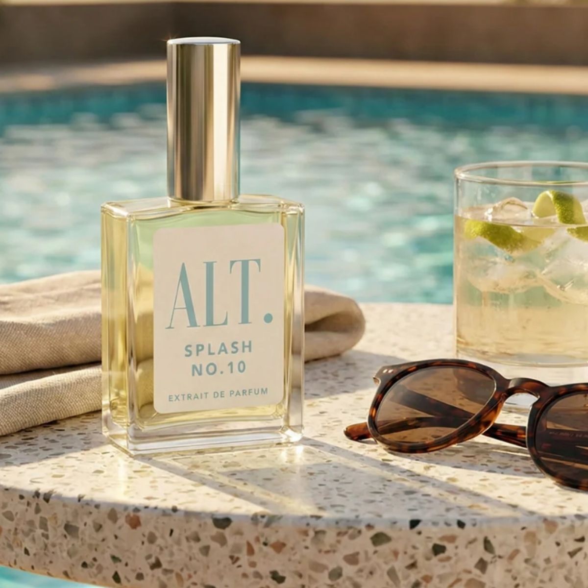 The Best Perfume Dupes if You’re Balling on a Budget