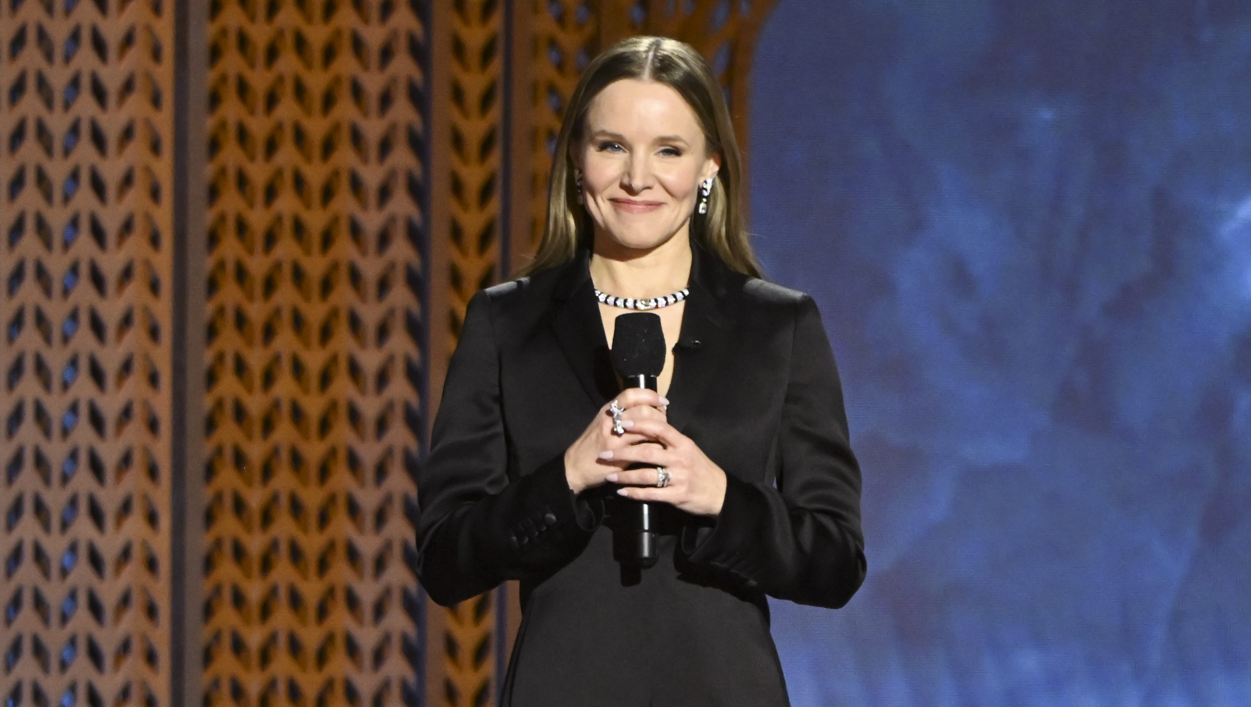 Who Is Hosting the 2026 SAG Awards? See the Host of the Actor Awards