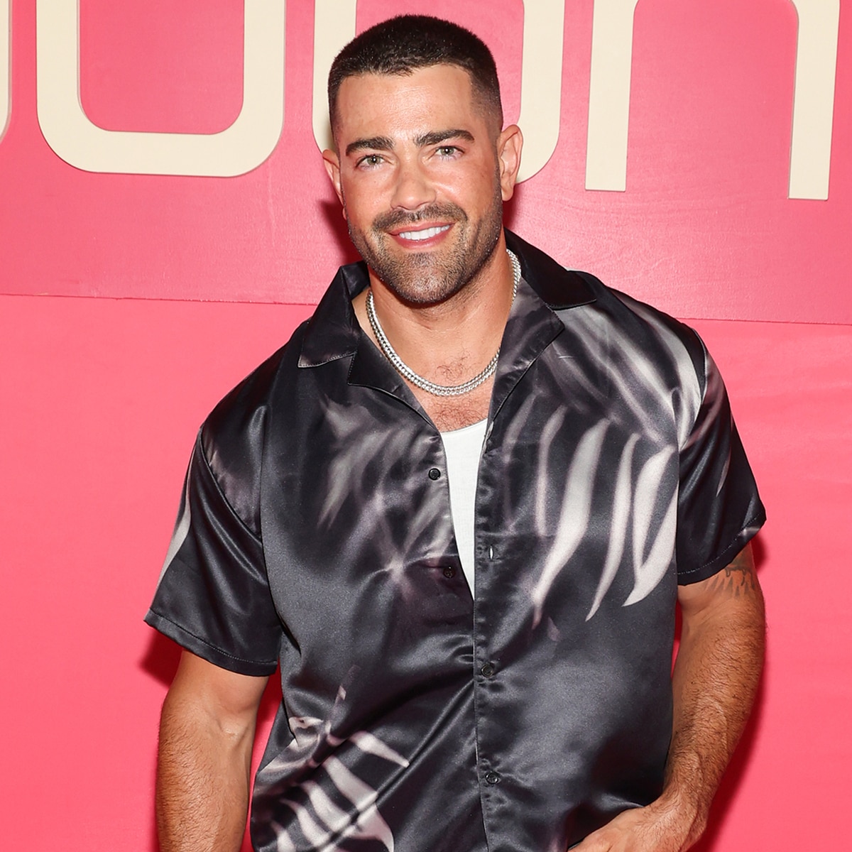 How Jesse Metcalfe Felt After Being Fired from Desperate Housewives