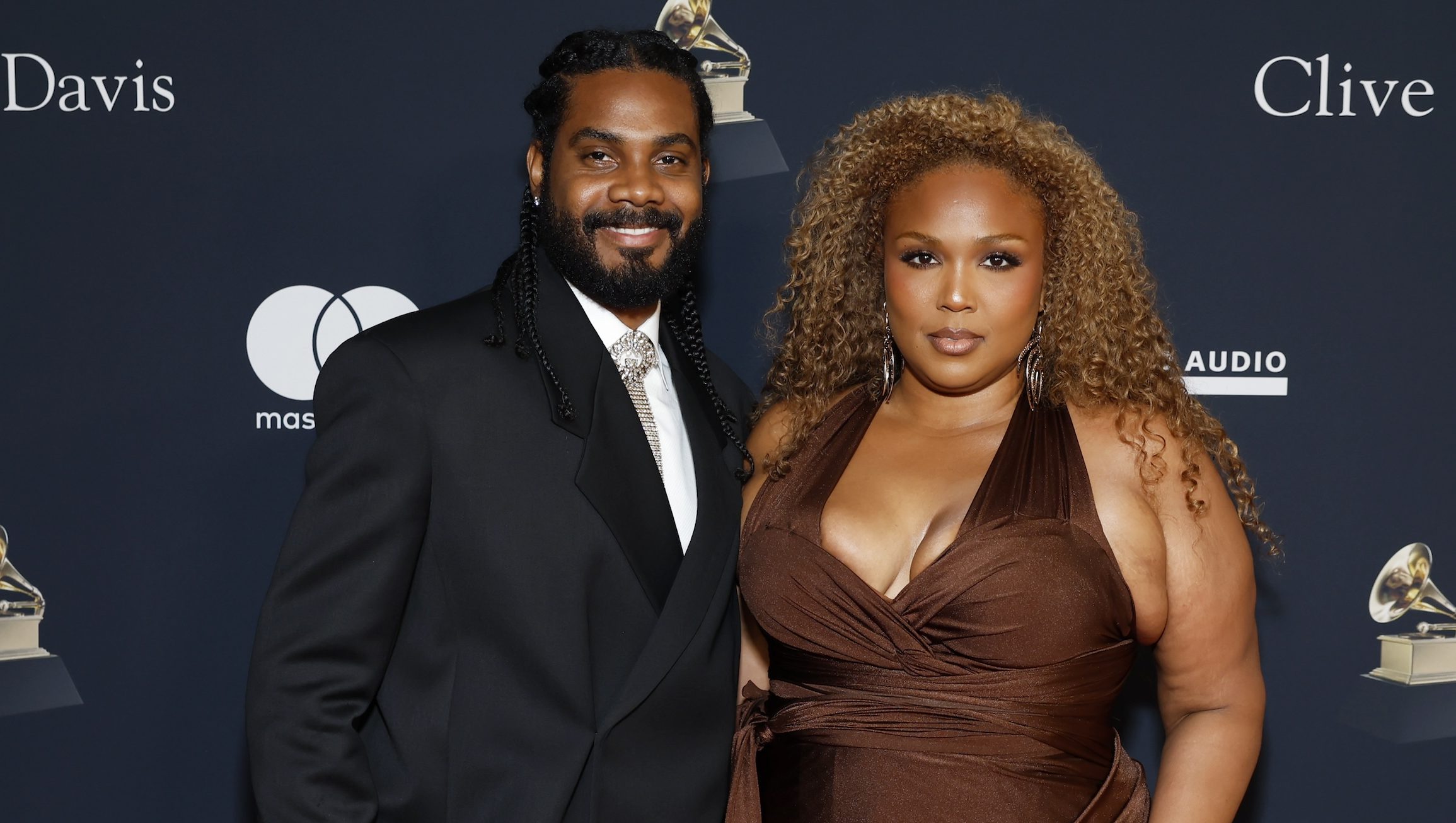 Lizzo’s Boyfriend: Everything to Know about Myke Wright & Their Relationship
