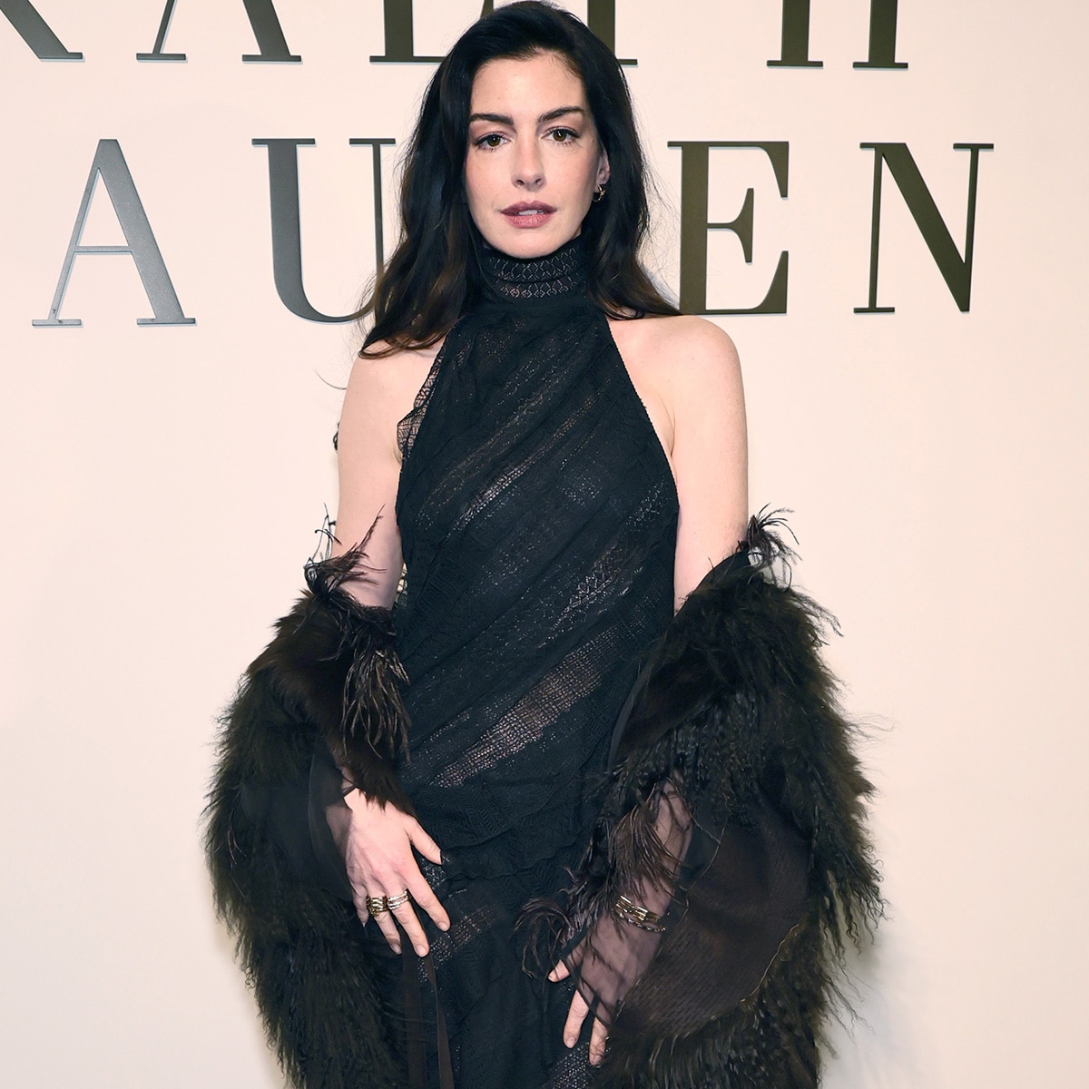 Anne Hathaway Addresses “Distracting” Facelift Rumors