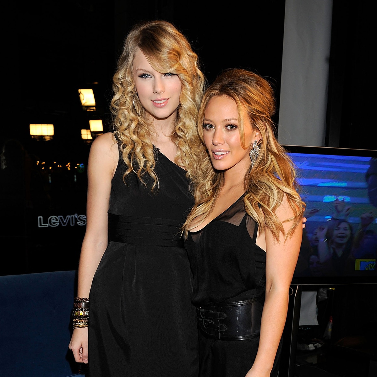 Hilary Duff Shares How Taylor Swift “Set the Bar” for Re-Recordings