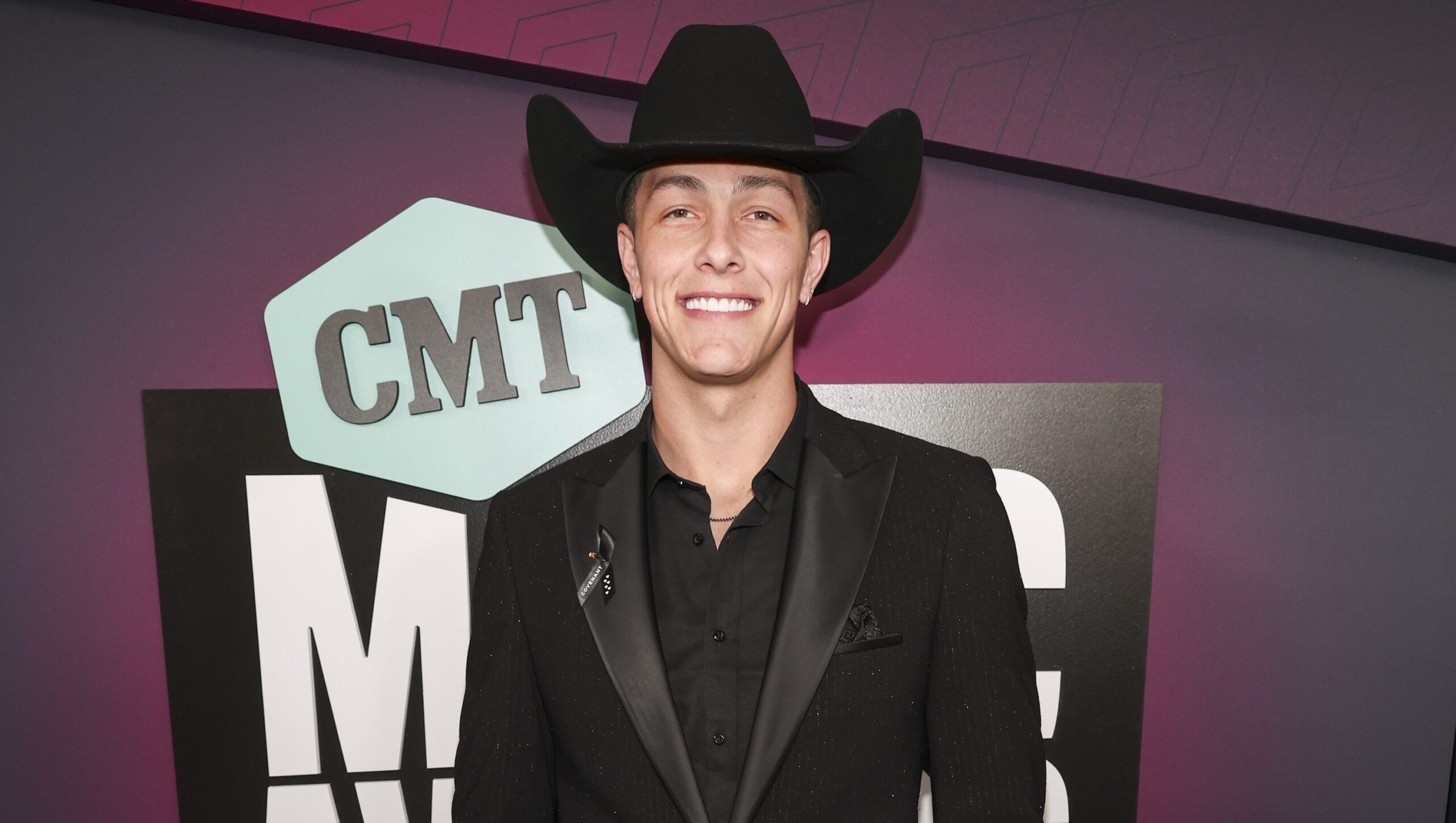 Tayler Holder Tour Cancellation: Why He’s Stepping Back & the ‘Limit’ He Reached
