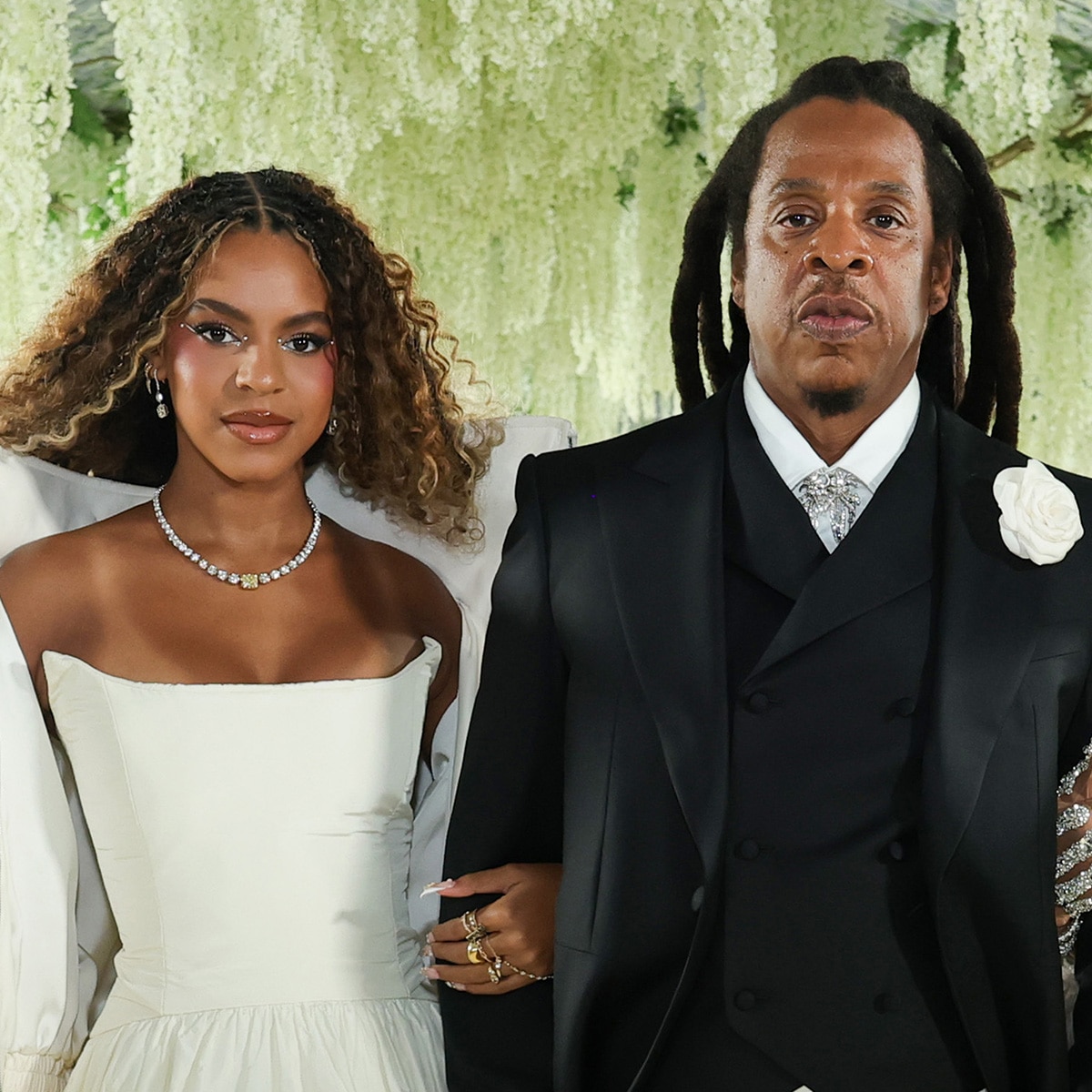 Beyoncé, Jay-Z’s Daughter Blue Ivy Carter Is Almost as Tall as Dad
