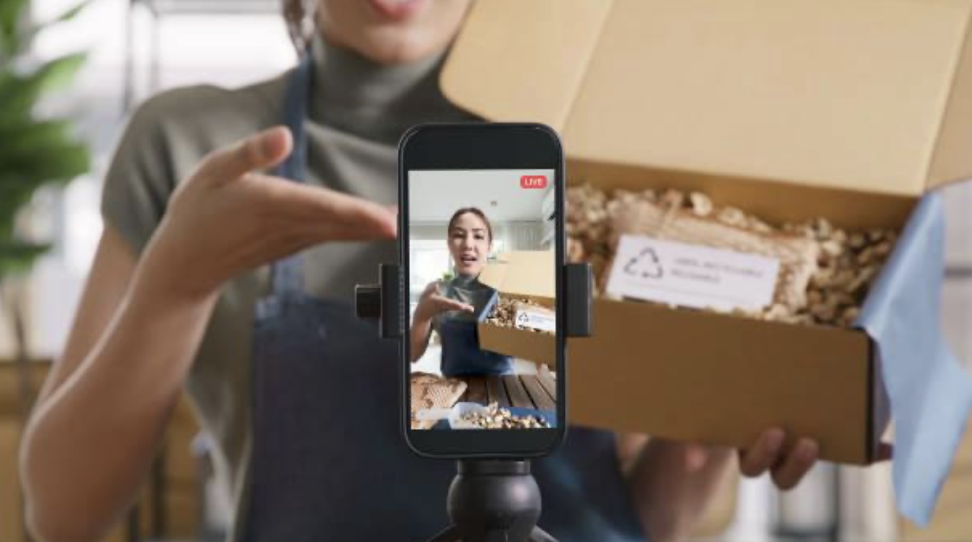 Are Fans Trusting Influencers More Than Experts?