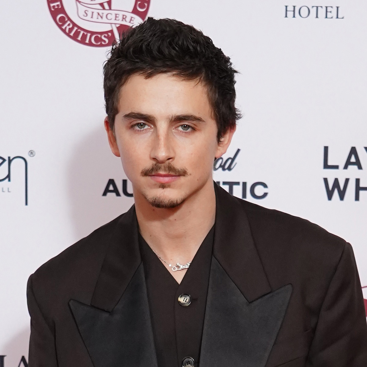 Timothée Chalamet Is “Starstruck” Meeting Dallas Cowboys Cheerleaders