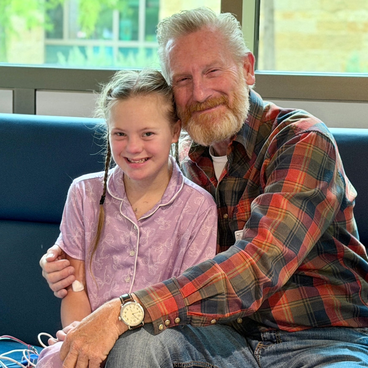 Rory Feek’s Daughter, 12, Airlifted to Hospital for Heart Emergency